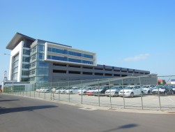 東立物流本社