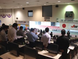 開会時の憲章唱和