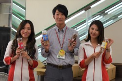 出品または落札１台以上賞でコロコロワッフルを進呈