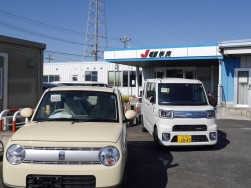 小売り向けの高年式軽自動車も多く出品された