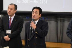 挨拶を述べる澤田筆頭副理事長