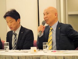 各商組の金融委員長がキャンペーン施策を説明（写真はJU大阪の稗田勇金融委員長）