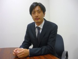 抱負を語る後藤賢司部会長