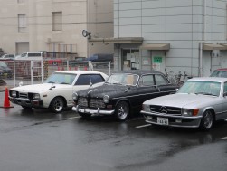 懐かしい旧車（セドリック）