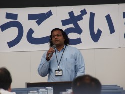 会員を代表してカリド・ナエム氏（スリーエヌ・インターナショナル）が謝辞を述べた