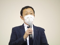 松本社長が会員への感謝の気持ちを述べた