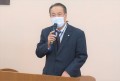 セリ前に挨拶を述べる松田理事長