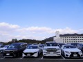 高年式・高額車も多く出品されている