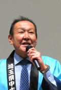 セレモニーで謝辞を述べる佐藤社長