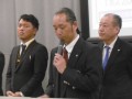 あいさつを行う中川流通委員長