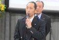 あいさつを述べる中川流通委員長