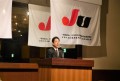 山根順一副会長・副理事長による開会の辞