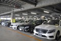 ヤナセコーナーには上質車が多数出品された