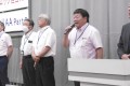 セリ前にあいさつを述べる勝野光洋・伊豆ブロック長