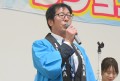 セリ前にあいさつを述べる加藤理事長