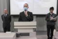 セリ前にあいさつを述べる中川流通委員長