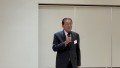 懇親会で小原会長理事長があいさつ
