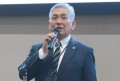 あいさつを述べる相宮流通委員長