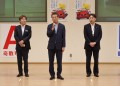 謝辞を述べる海津名誉会長
