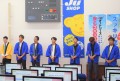 登壇する青年部メンバー