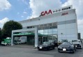 会場横に良質車が並ぶ