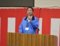 セレモニーで謝辞を述…