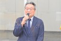 来賓を代表してあいさつを述べるＪＵコーポレーション・鈴木副会長