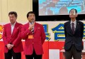 左から安藤副理事長、橋本理事長、佐藤理事長