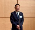 総会後の懇親会で塚田会長理事長があいさつ