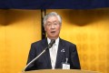 挨拶する喜谷会長