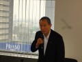 挨拶を行う中山寛治理事長