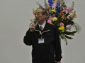 開催の挨拶に立つ松本会場長