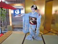 見事な舞踊を披露する舞妓（叶果さん）