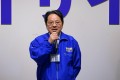 謝辞を述べる荒井寿一会長