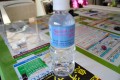 「水」は大人から子供まで飲める。オリジナル水