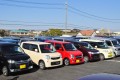 １２００台以上の軽自動車が集合