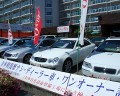 高級車がズラリと並んでいる