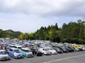 出品ヤードには多数の出品車