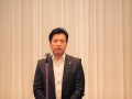 森本総務委員長が挨拶を述べた