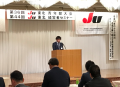 挨拶に立つJU東北青年部代表幹事の大木氏