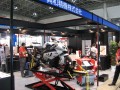 高機能リフト・精密なバイク用ニーズにも高い人気（興和精機）