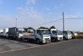 愛知日野自動車を中心に近隣販売店から５９台が出品された