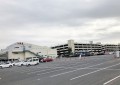 会場横は保税ヤードで直接船積
