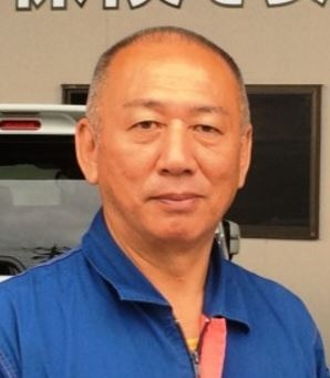 代表  岡井慎吾